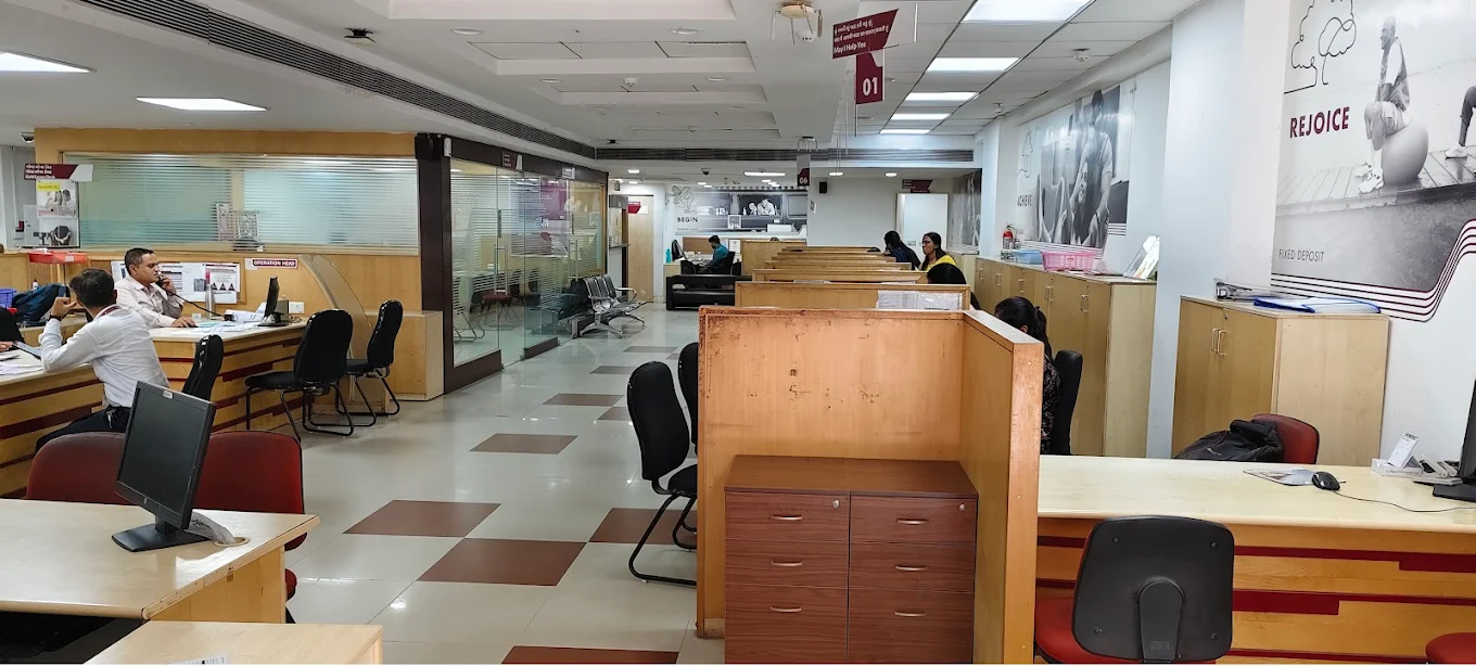 Axis Bank Branch