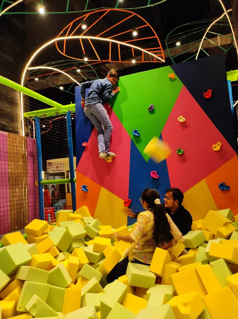 Bouncy Trampoline Park