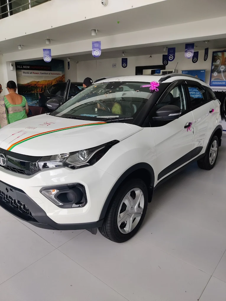 Tata Motors Cars Showroom – Bhagvati Autolink, Jamnagar