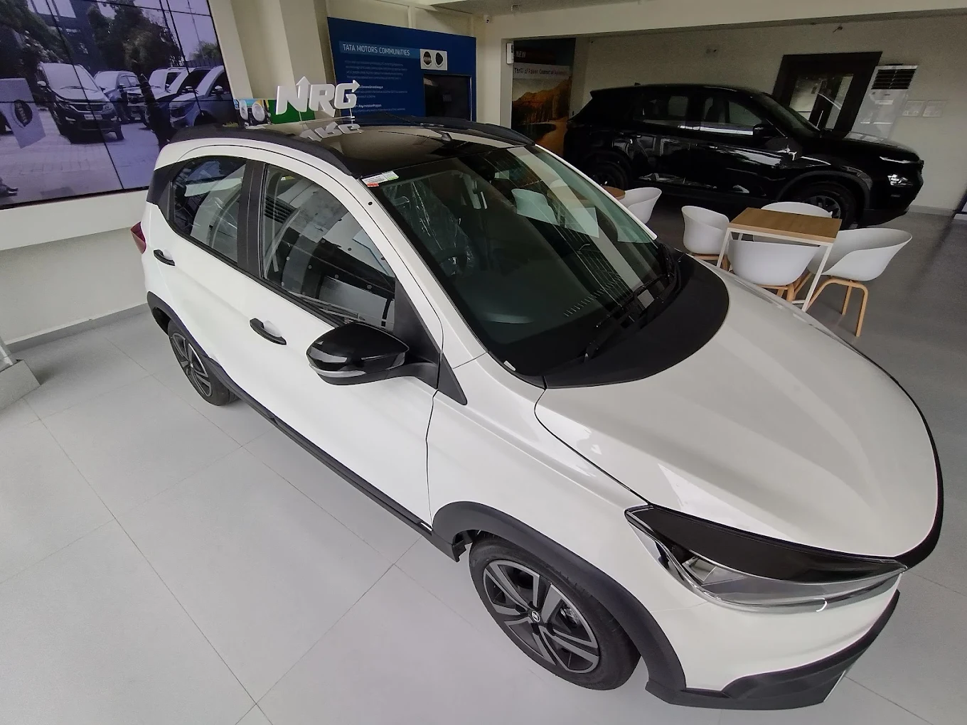 Tata Motors Cars Showroom – Bhagvati Autolink, Jamnagar